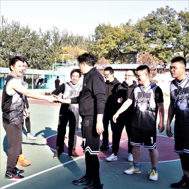 2b4eda7c381a4bb19ae52cb9914e56f2.jpg 2b4eda7c381a4bb19ae52cb9914e56f2.jpg